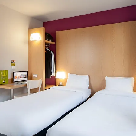 Orly Marche International Hotel