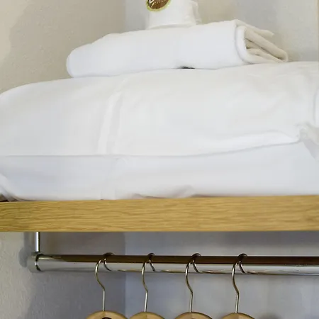 Orly Marche International Hotel 3*