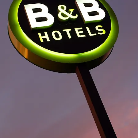 Hotel Orly Marche International