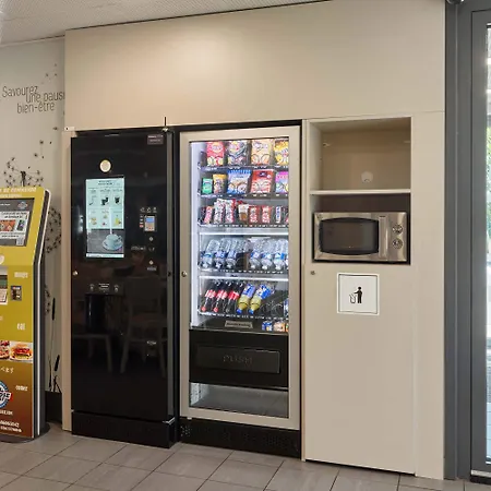 Orly Marche International 3*