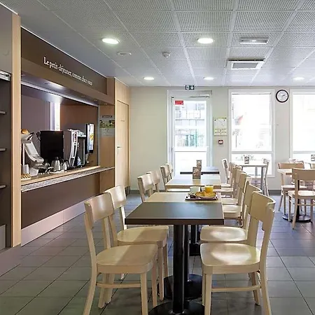 Orly Marche International Hotel