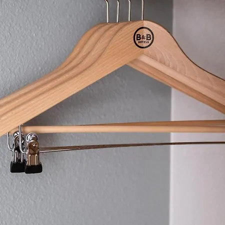 Hotell Orly Marche International 3*