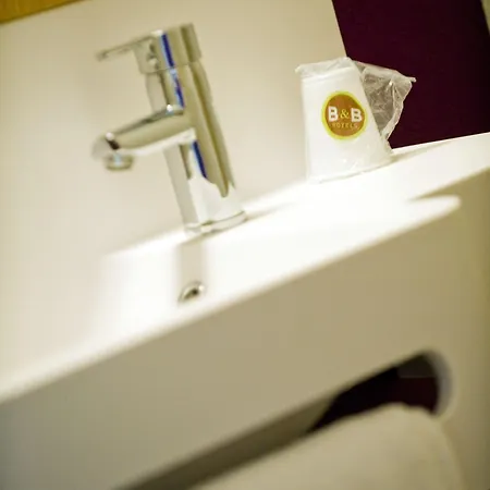 Hotel Orly Marché International 2*