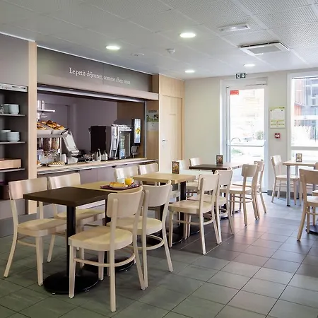 Hotel Orly Marché International 2*