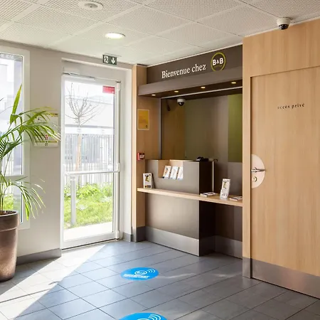 Hotel Orly Marché International 2*