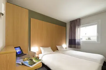 Orly Marché International Hotel